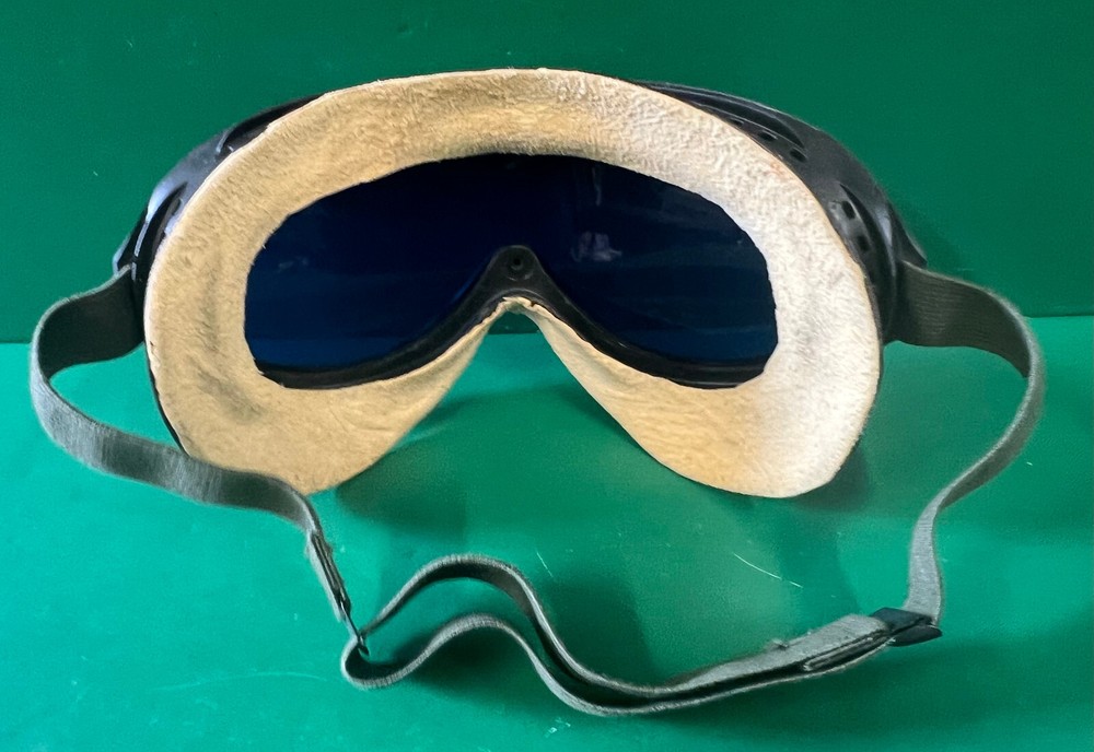 US NAVY Bu AERO SIMULATED BLIND FLYING GOGGLES- BOXED