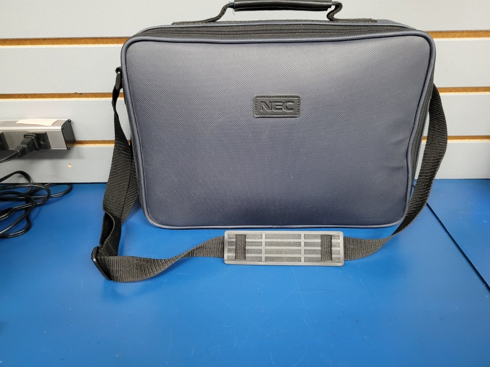 NEC MultiSync LT85 Portable Projector with Remote & Accessories Working!!!