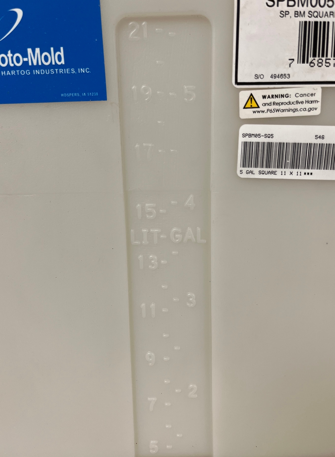 Ace Roto-Mold Blow Molded 5 Gallon Square Rinse Tank, White - SPBM05-SQ5