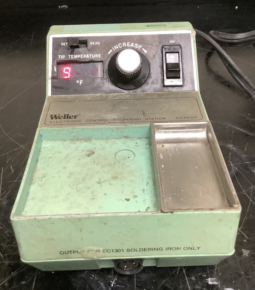 Weller Electronic Control Soldering Station EC4002