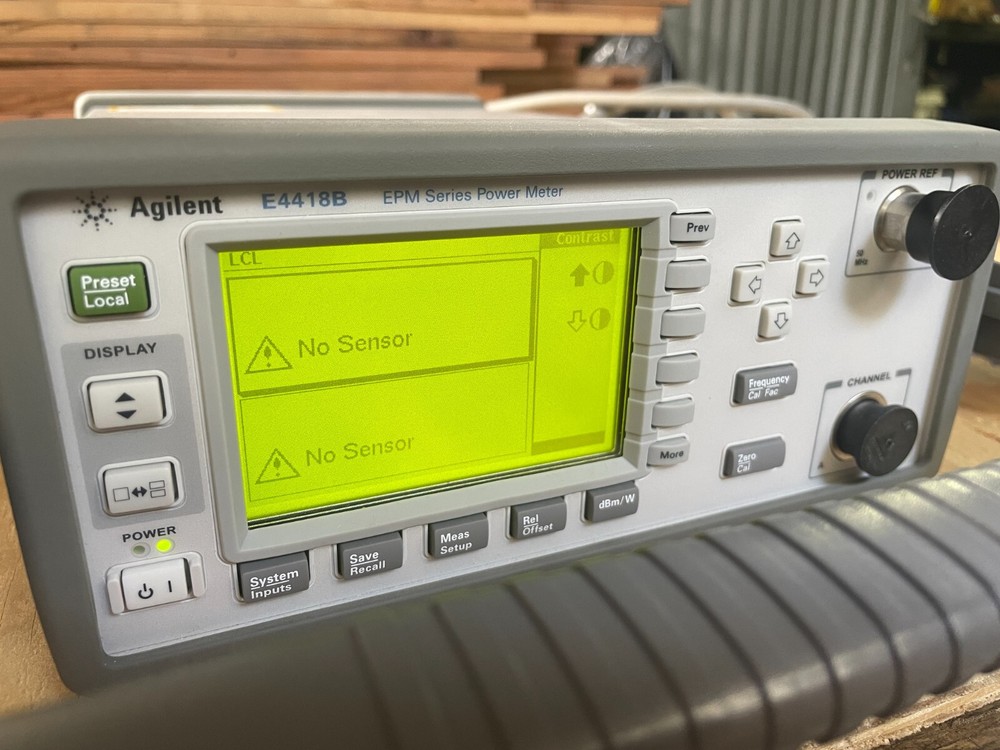 Agilent EPM Series Power Meter E4418B