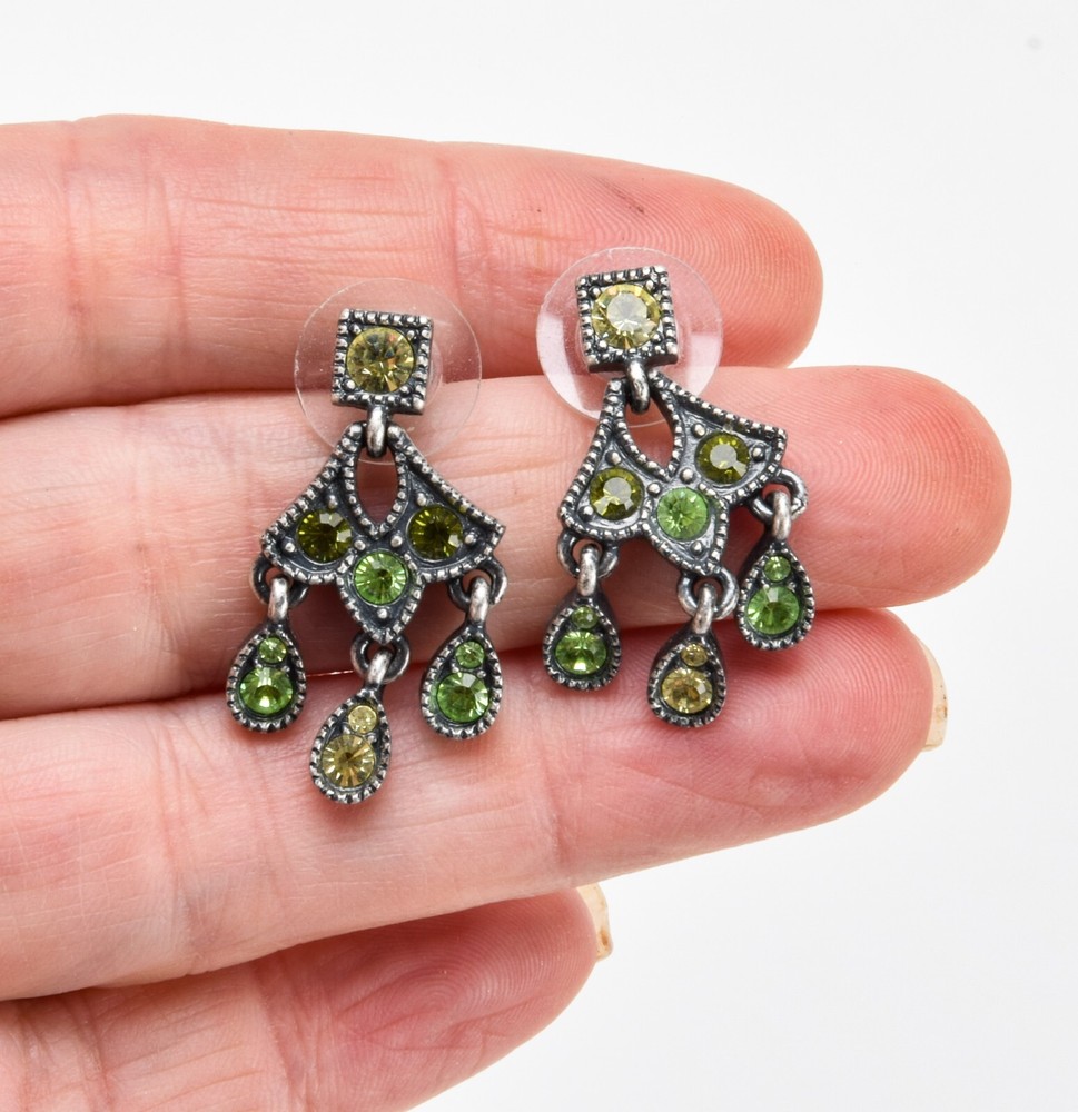 Gorgeous 20s Era Sparkling Green Dangle Earrings