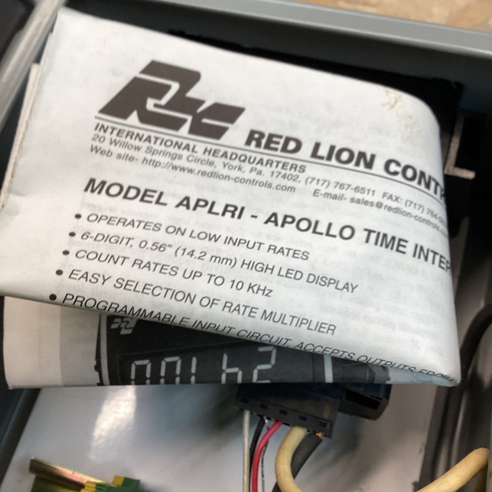 Red Lion Time Rate Indicator W/Hoffman Enclosure #A806CH W/cable Sensor