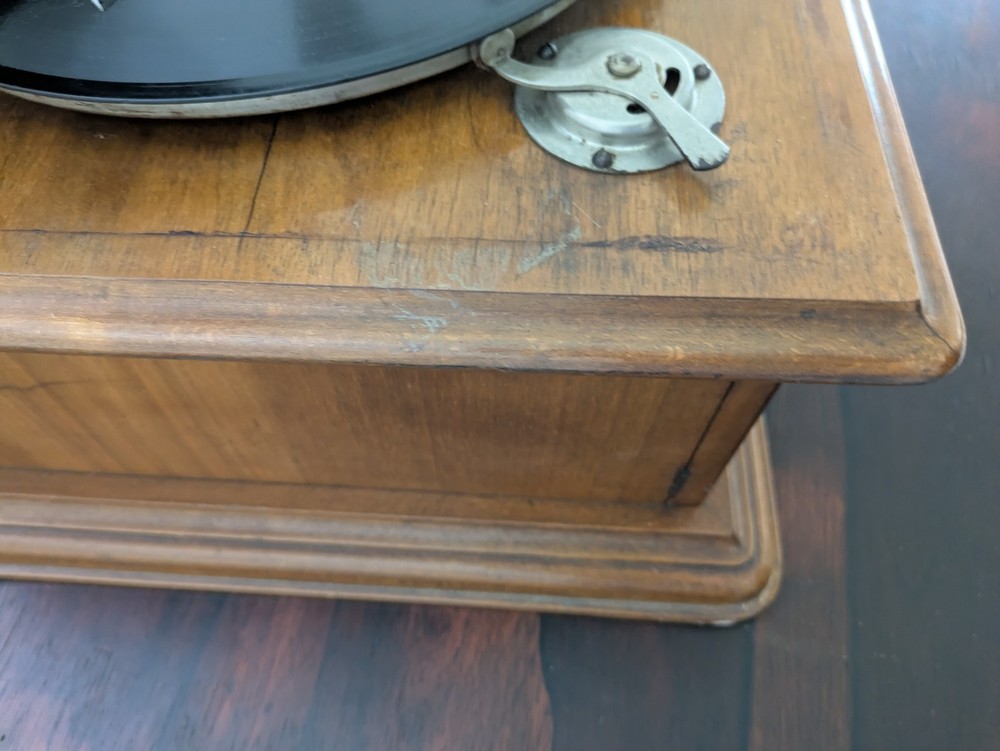 Vintage Solid Wood Gramophone