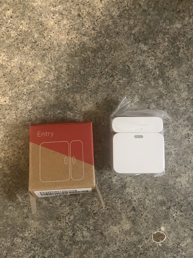 SimpliSafe Home Security System Complete Package