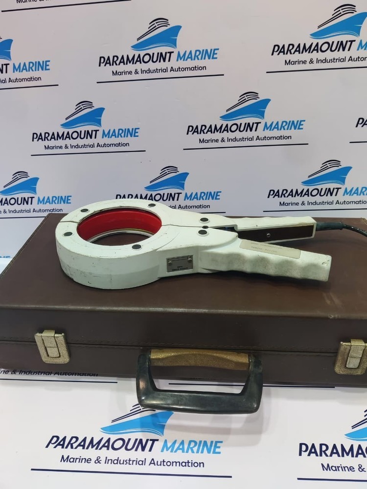 AEMC CLIP ON AC CURRENT LEAKAGE DETECTOR, IN CASE, MAKE OFFER!