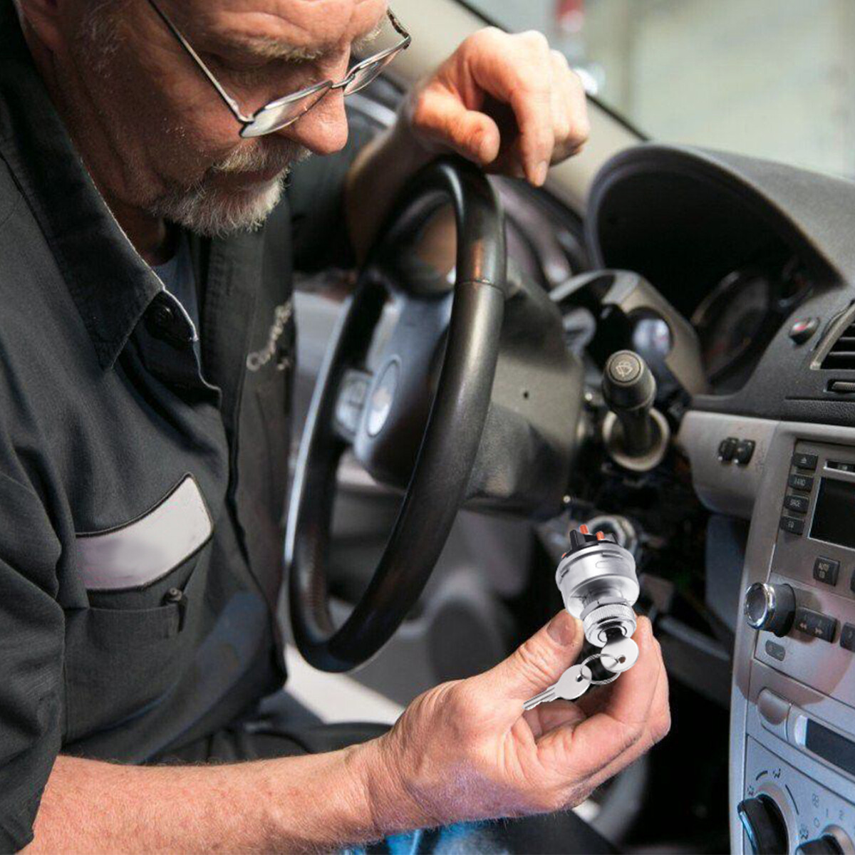 2 PACK Ignition Switch with Key, 4 Position Universal Key Ignition Switch 12v