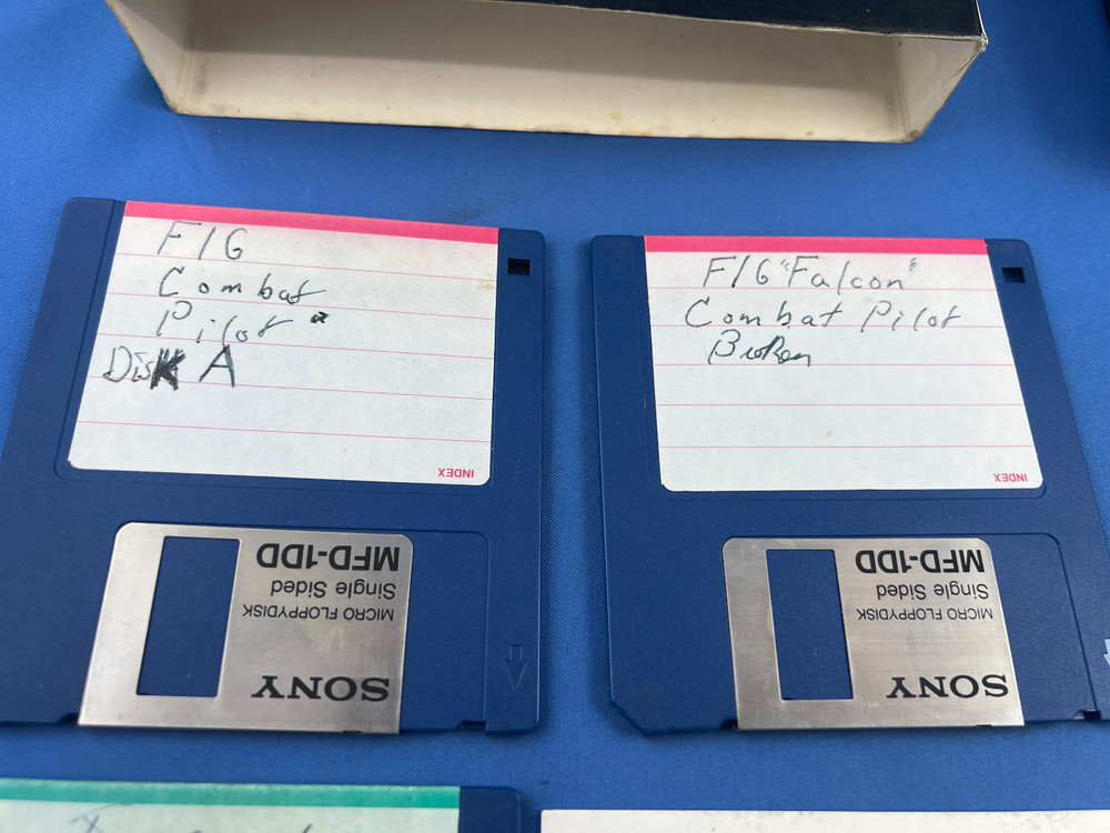 F-16 Combat Pilot ~ Atari ST ~ Save On Shipping With Multiple Game Purchases ~