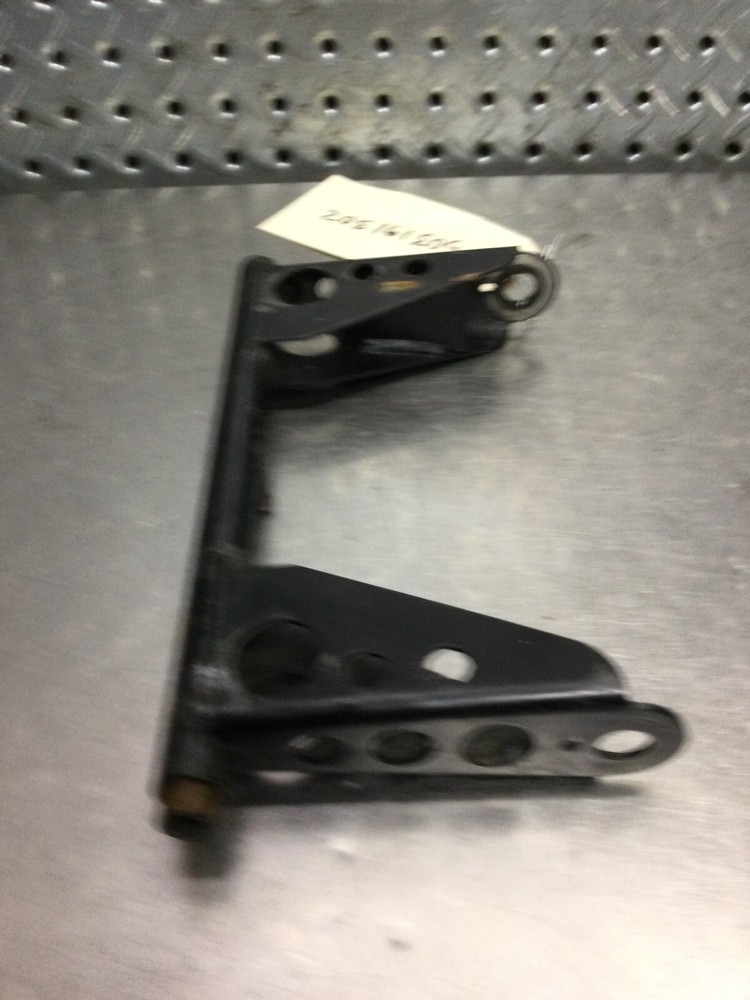 SKI-DOO SNOWMOBILE PIVOT ARM 503191302 t123
