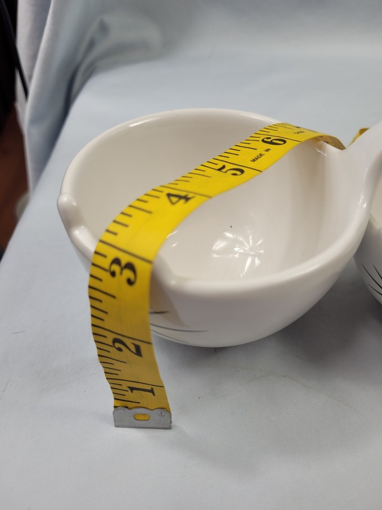 White Kitty Cat Nesting Stackable Measuring Cups 1 Cup, 1/2, 1/3, 1/4 EUC. 32
