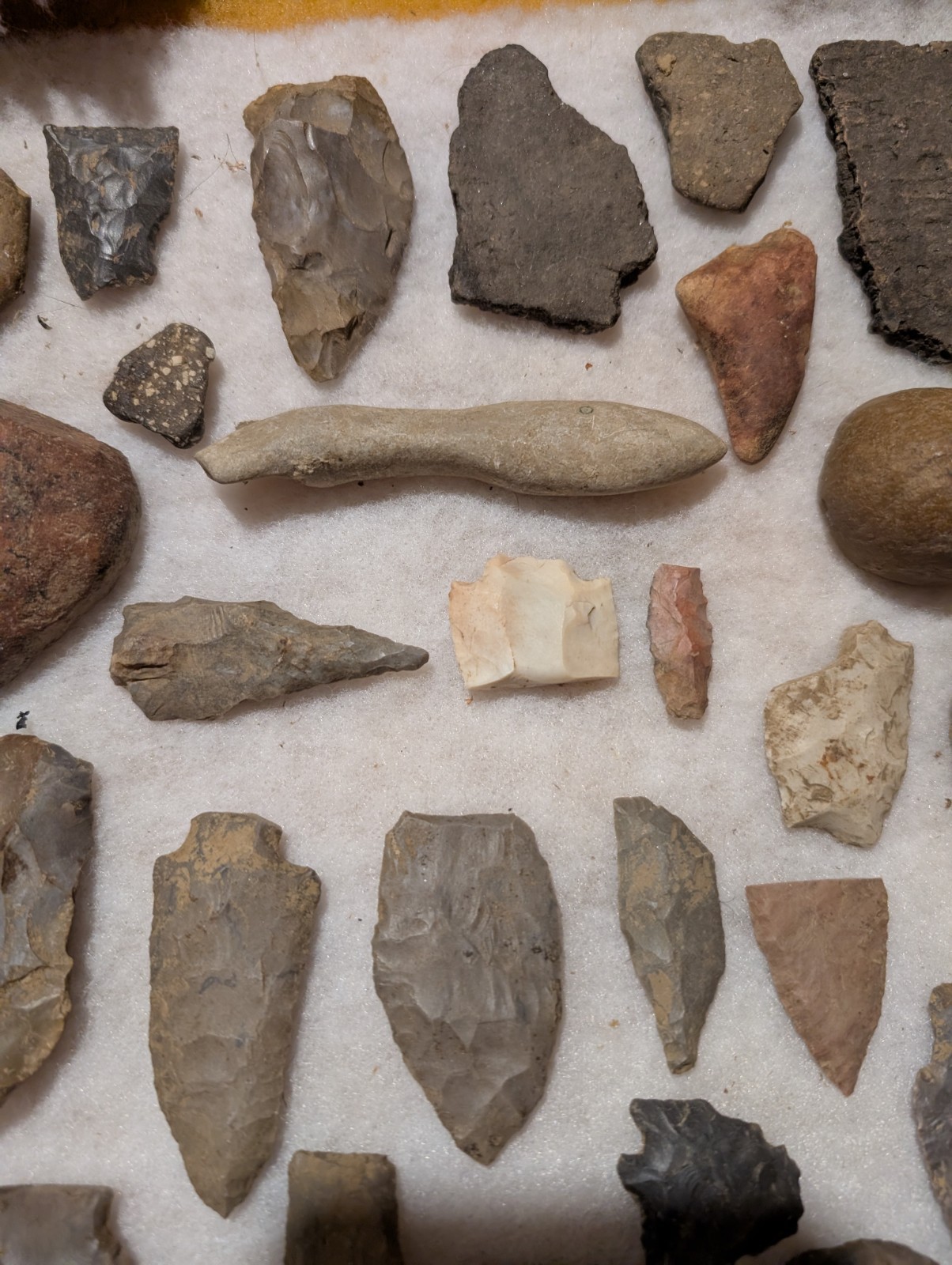 Authentic Indian Artifacts Arrowheads, (30 Assorted Artifacts NW Ala
