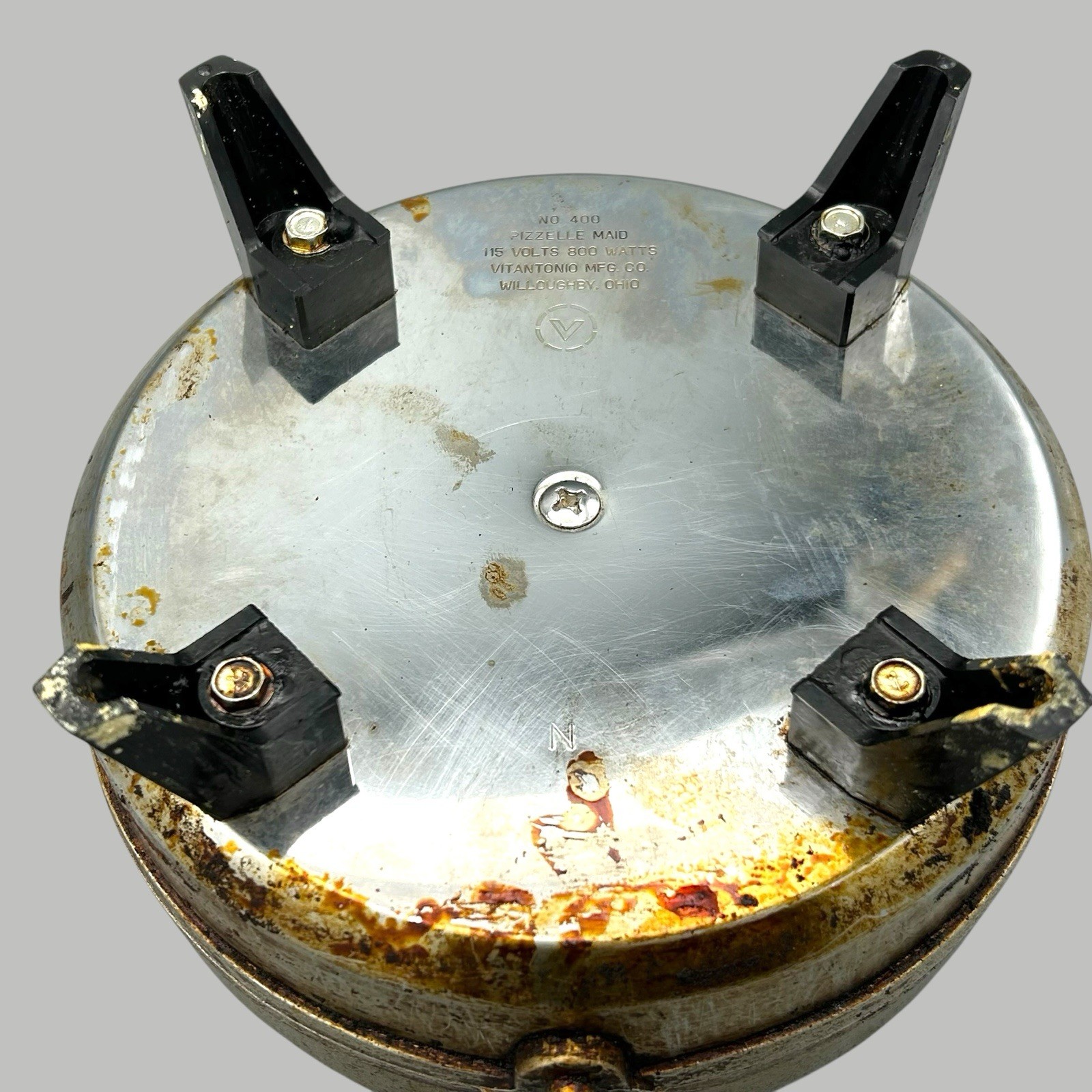 Vitantonio Pizzelle Maid Model 400 Automatic Pizzelle Maker Italian Cookie Used