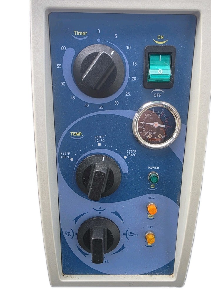 Tuttnauer ValueKlave Manual Autoclave