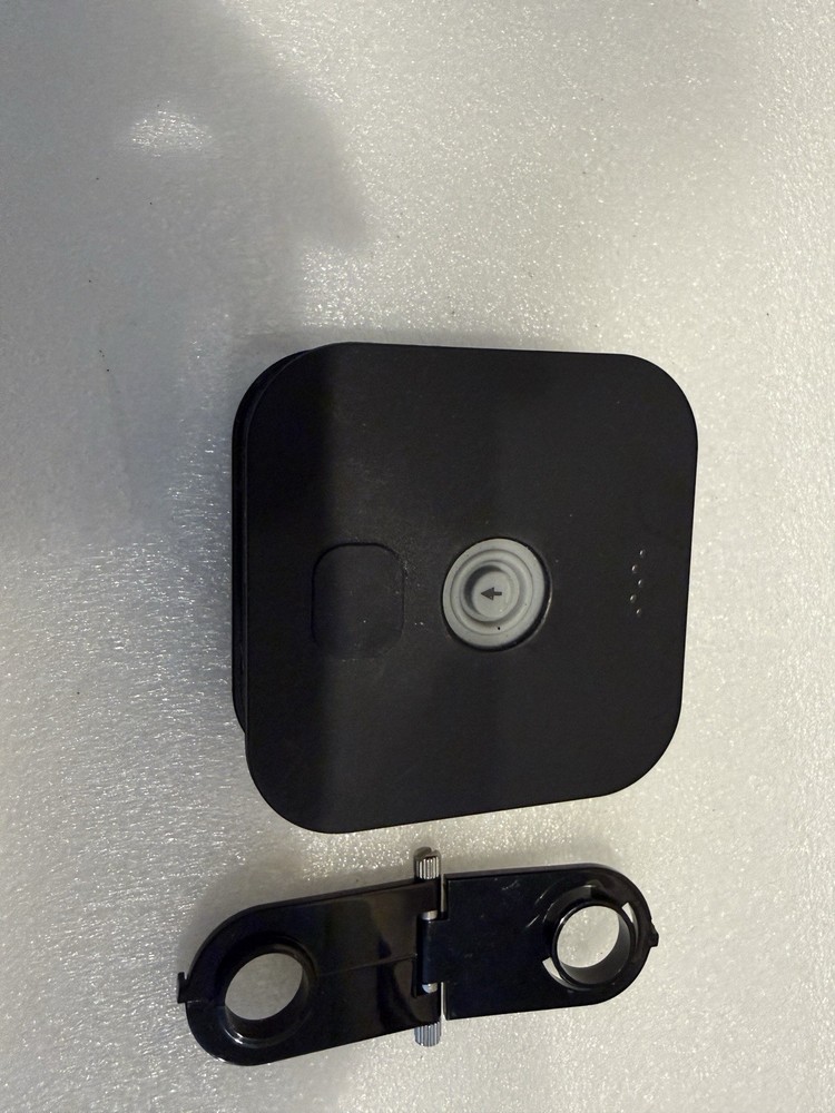 Blink BCM00600U Indoor Wireless Center Eye Security Camera