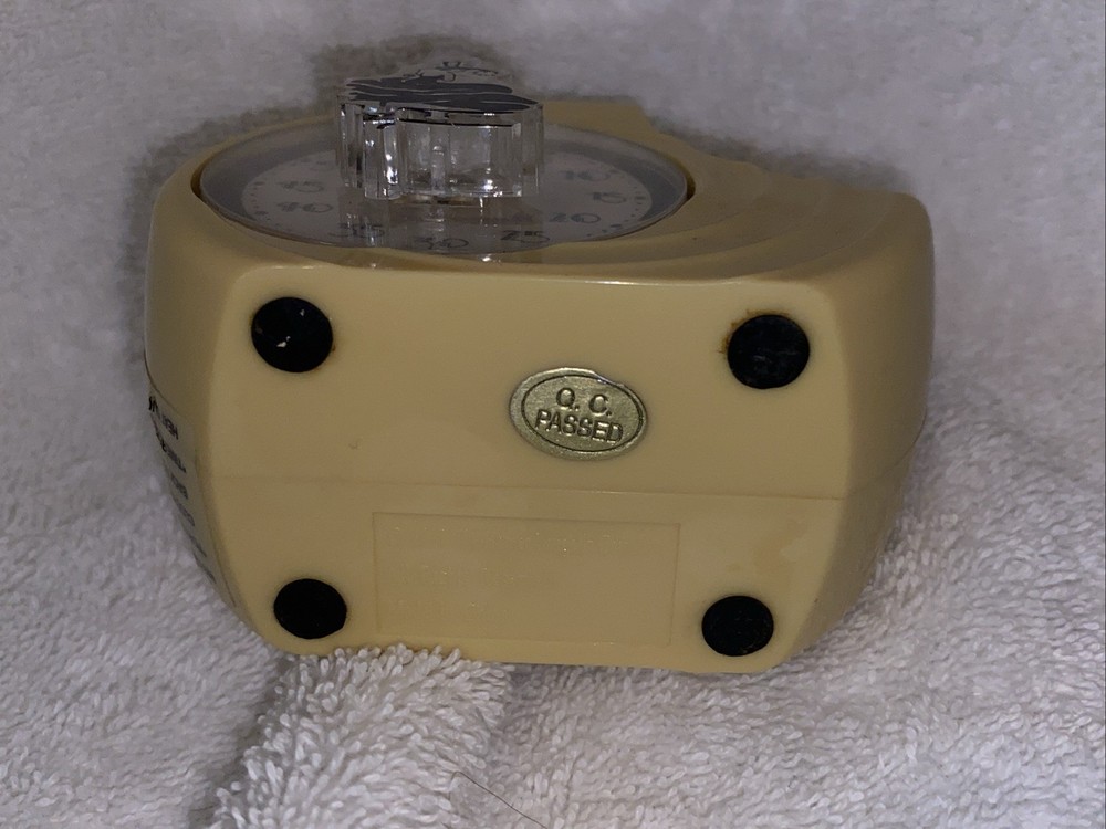Fiesta Kitchen Chef Clock Timer ~ Disc Yellow Disk Pitcher