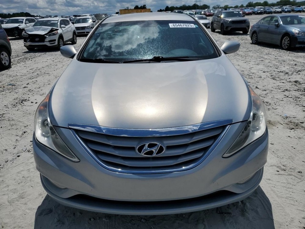 SONATA 2013 Glove Box 4747335