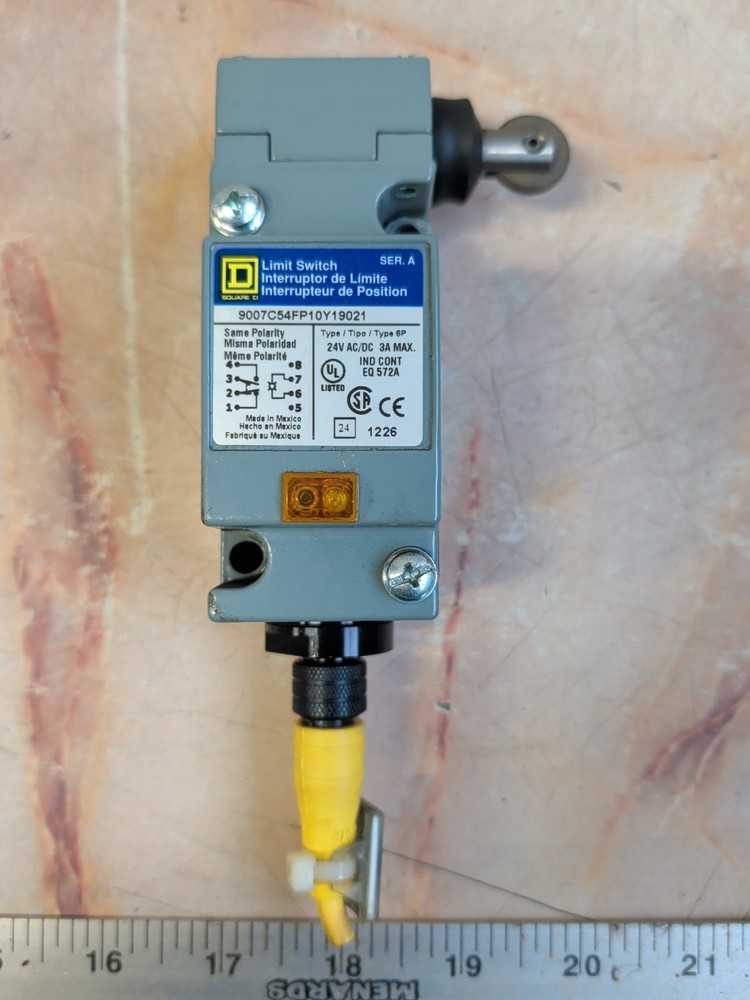 SQUARE D 9007C54FP10Y19021 LIMIT SWITCH W/ OPERATING HEAD