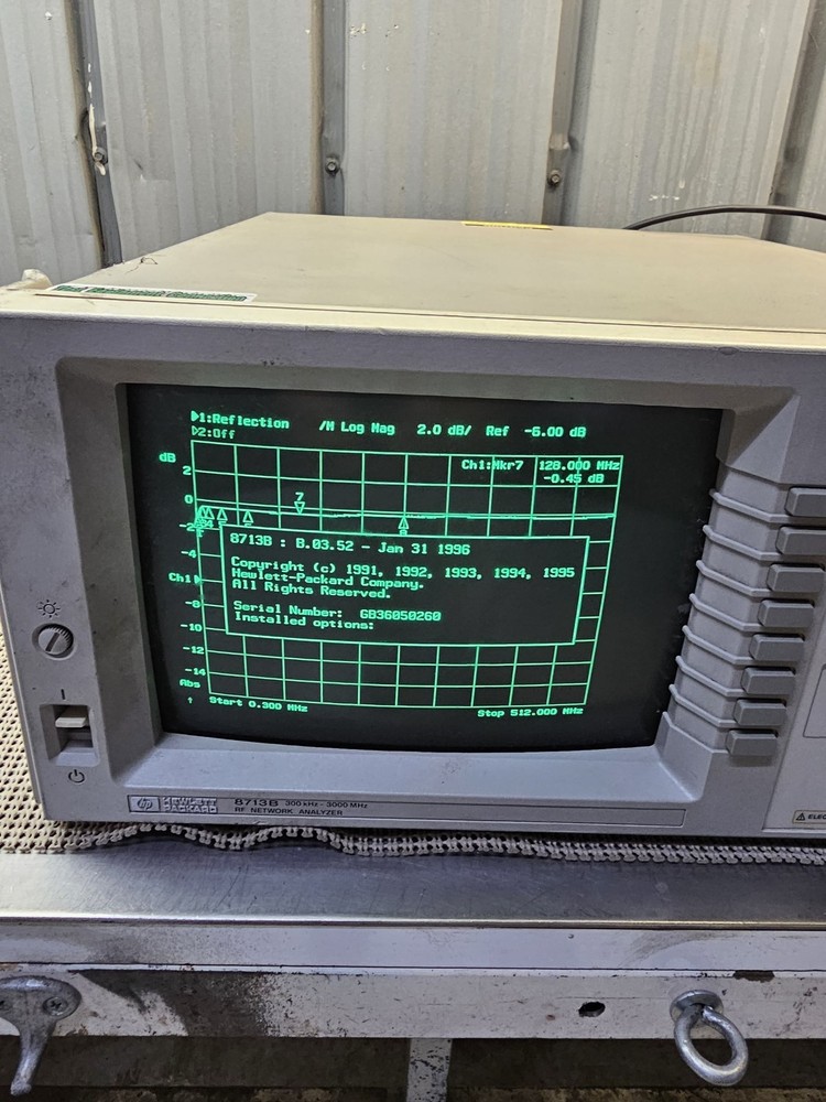 Agilent /HP 8713B RF Network Analyzer For Parts