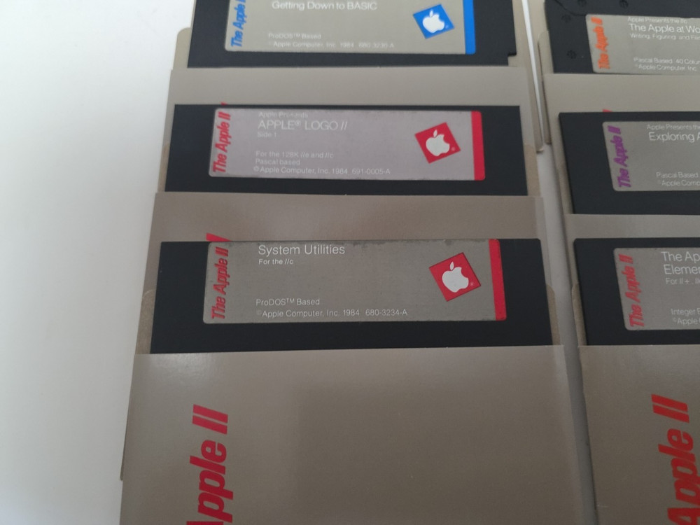 The Apple II Software lot - Appleworks, getting down to basic, Utilities, LOGO