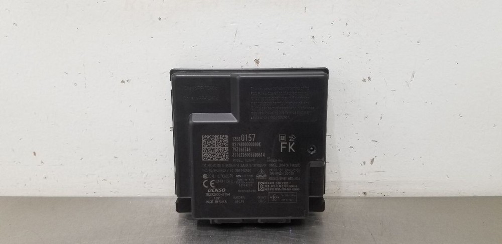 16 CADILLAC ESCALADE KEYLESS ENTRY CONTROL MODULE 13510157