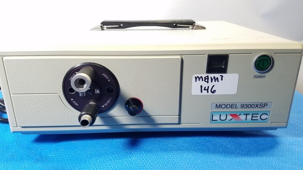 Luxtec Model 9300XSP Endoscopic Light Source