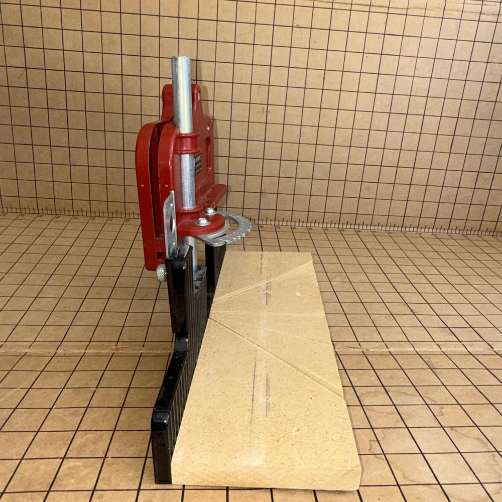 HEMPE Miter Box Model 3616 Adjustable Red Work Bench Tool
