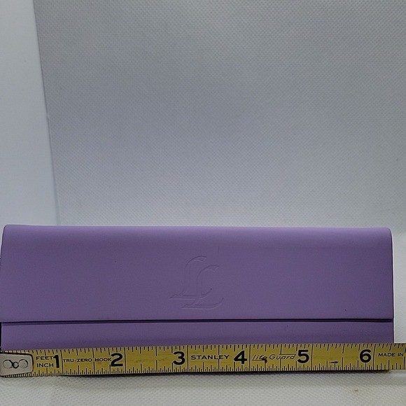 Lisa Loeb Lavender Purple Triangular Magnetic Closure Eyeglass Case (Case Only)