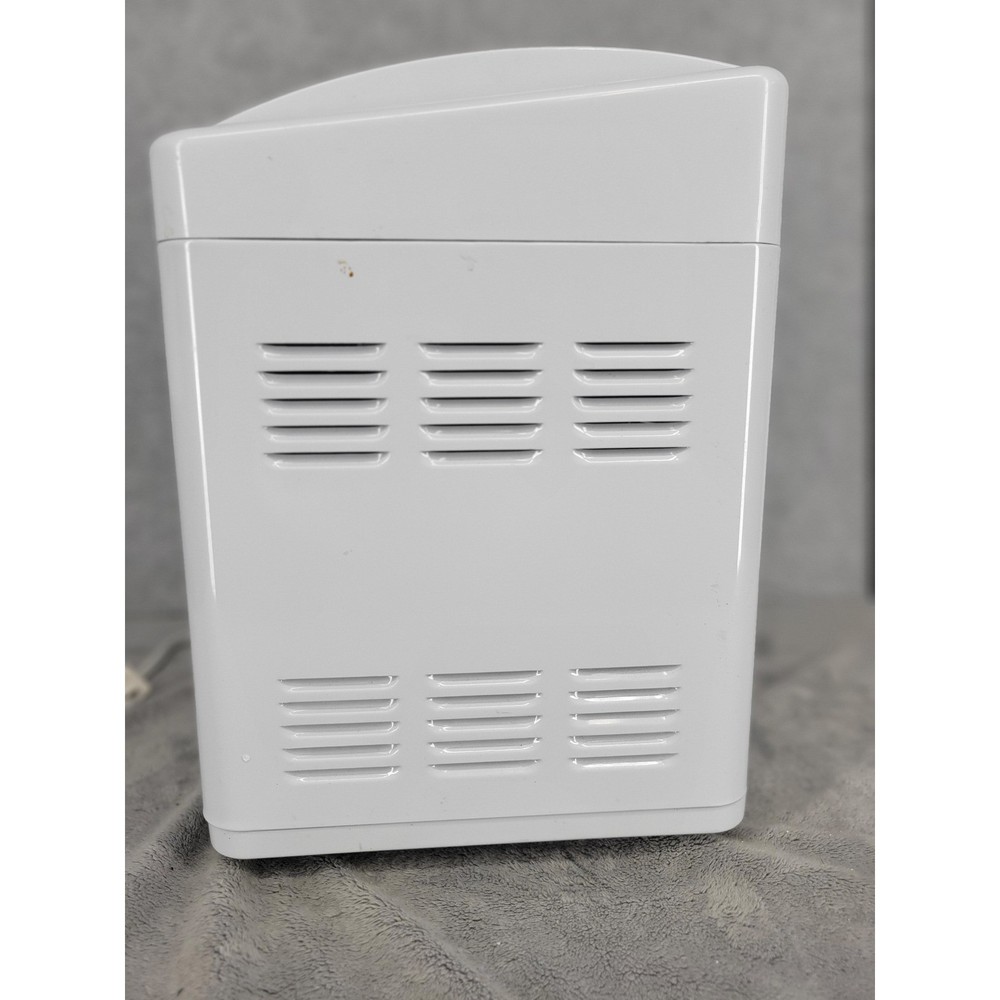 West Bend Automatic Bread & Dough Maker Machine, Model 41028, White