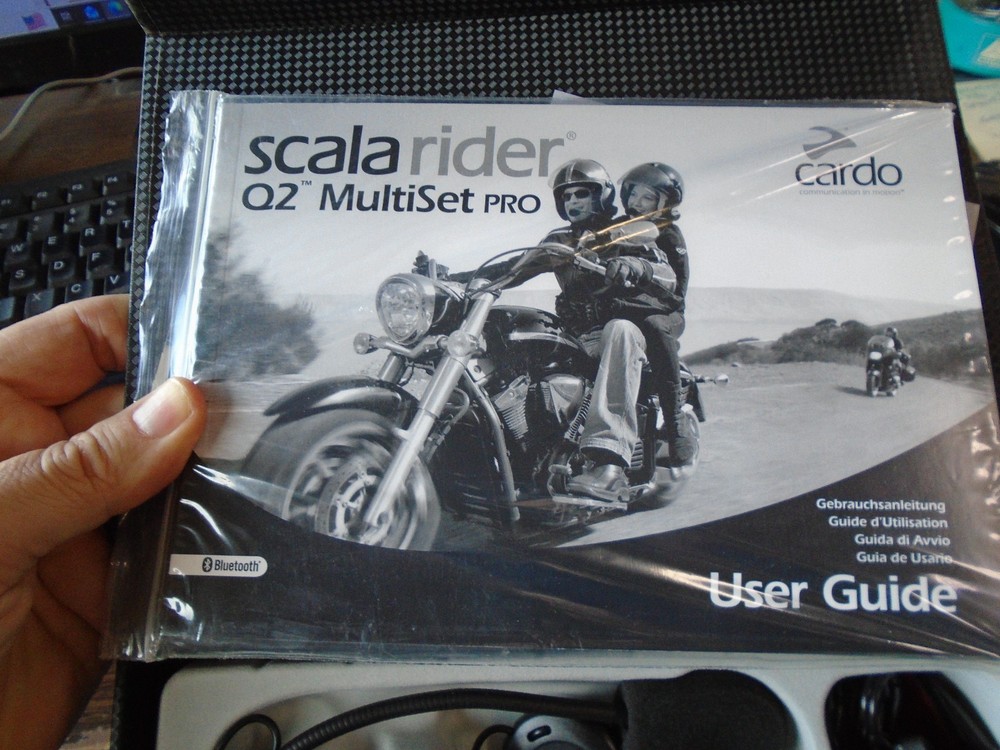 Cardo Scala Rider Q2 MultiSet Intercom Communication Wireless Audio System