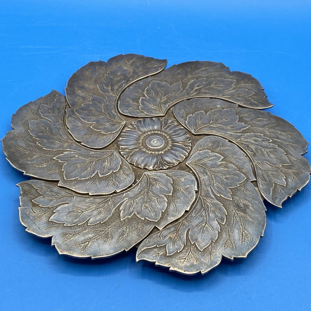 Gorham silverplate vintage TRIVET expandable unique Sunflower 8.75" to 12" #0942