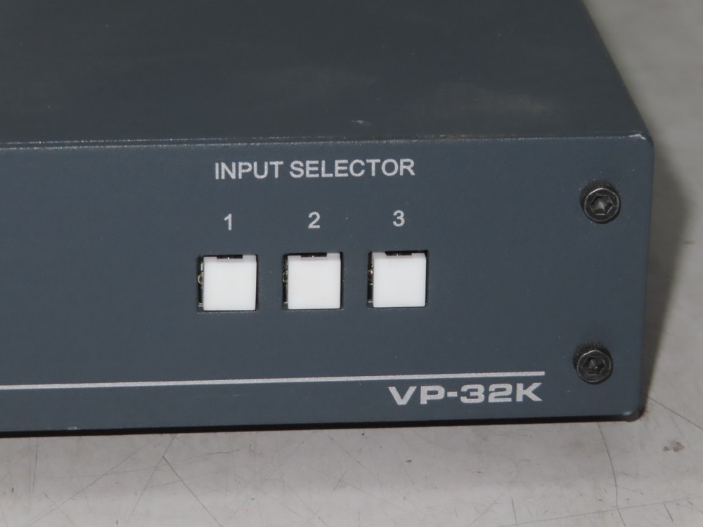 Kramer VP-32K 3x1 PC/Audio Switcher