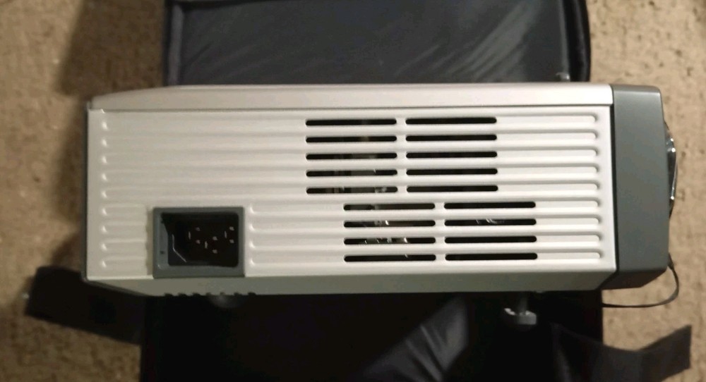 Optoma Projector EP-739 with Case & Cords