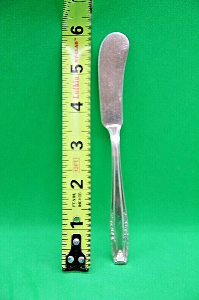 Wallace Stradivari Flat Handle Butter Spreader 6 in. 27G