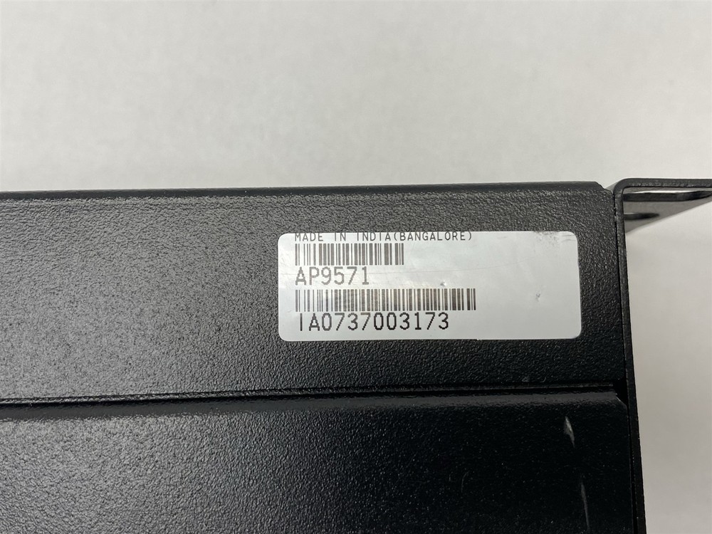 APC AP9571A Basic 1U Rack PDU Power Distribution 208V 10-Outlets Rackmount