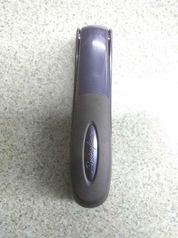 Swingline Optima Desk Jam Free 25 Sheet Stapler
