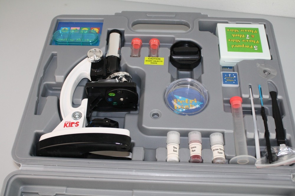 IQ 52 Piece Microscope Set