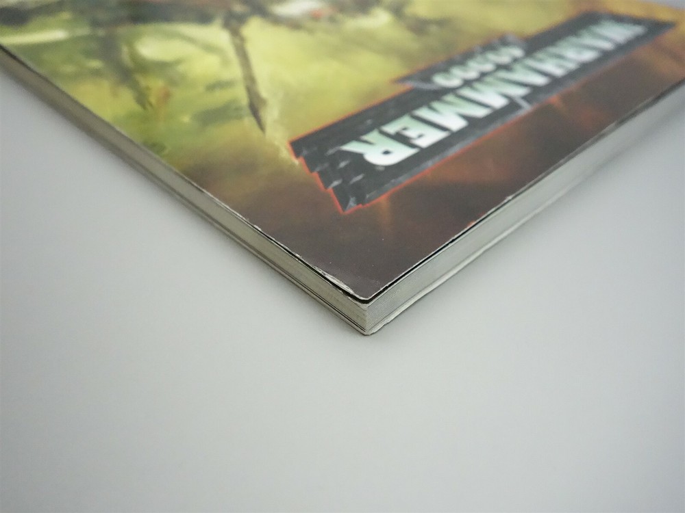 Warhammer 40K: 6th Edition mini-rulebook from Dark Vengeance set