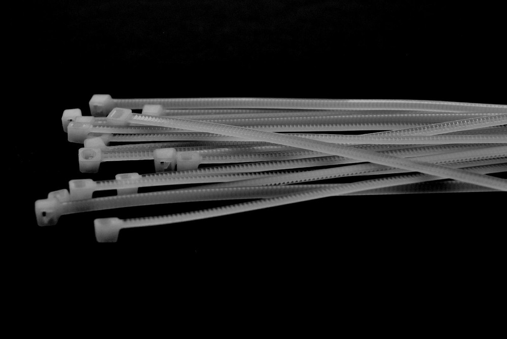 Cable Ties 8" Zip Standard Nylon 100PC 18LBS Zip Ties