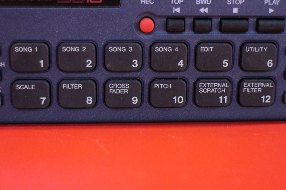 USED Yamaha SU 10 Sampling Unit Sampler Rhythm Machine U2712 250829