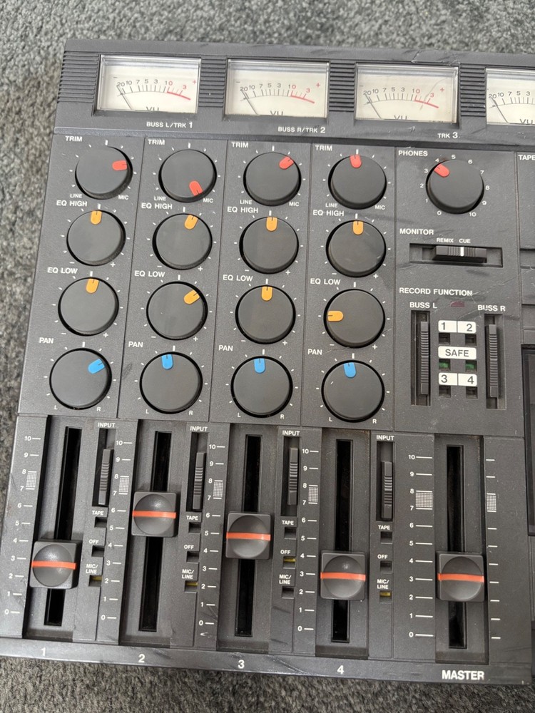 Tascam Porta One Mini Studio. READ - Needs Service.