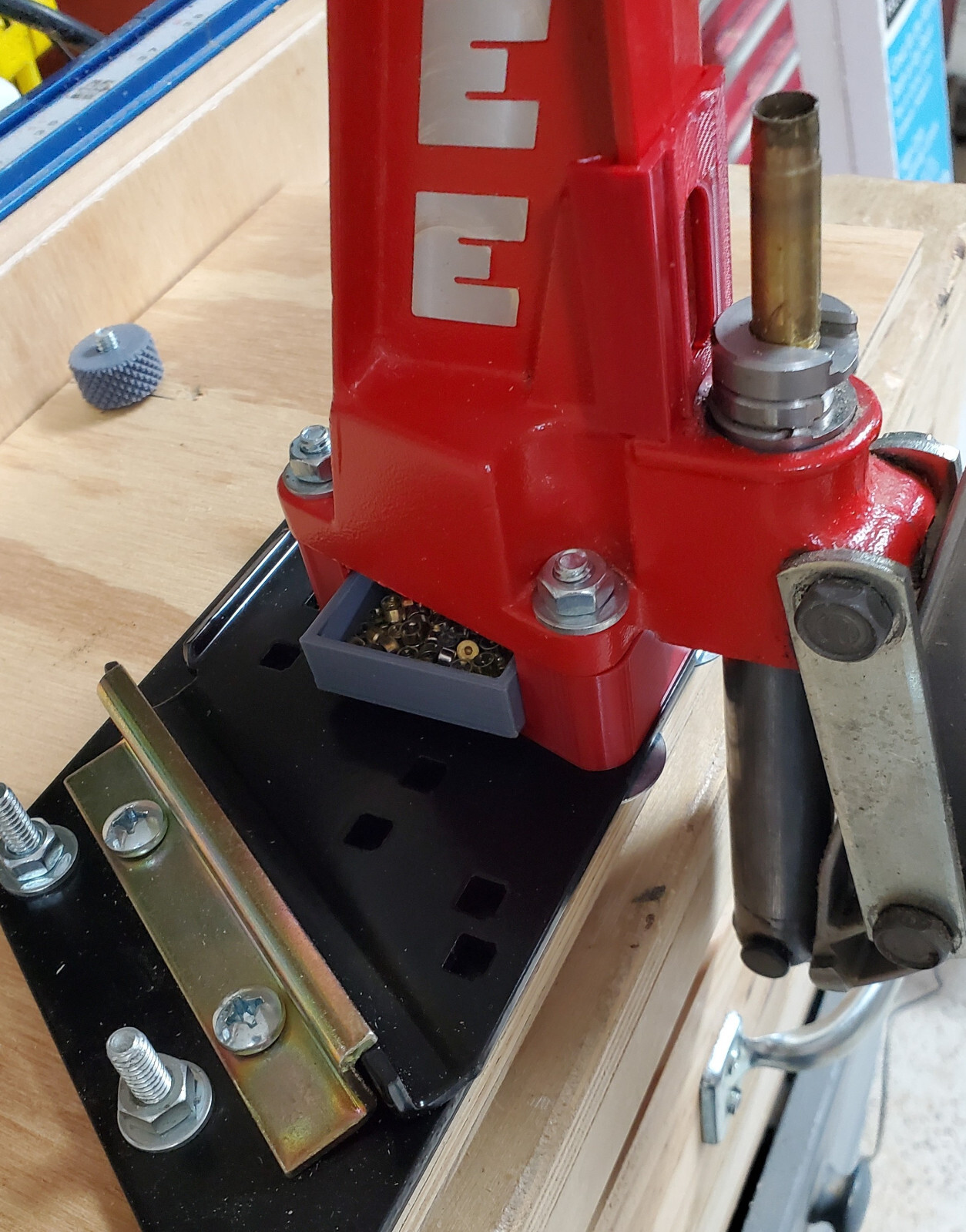 Lee Single Stage Press Reloader Primer Catcher and NEW Spent Primer Bridge combo