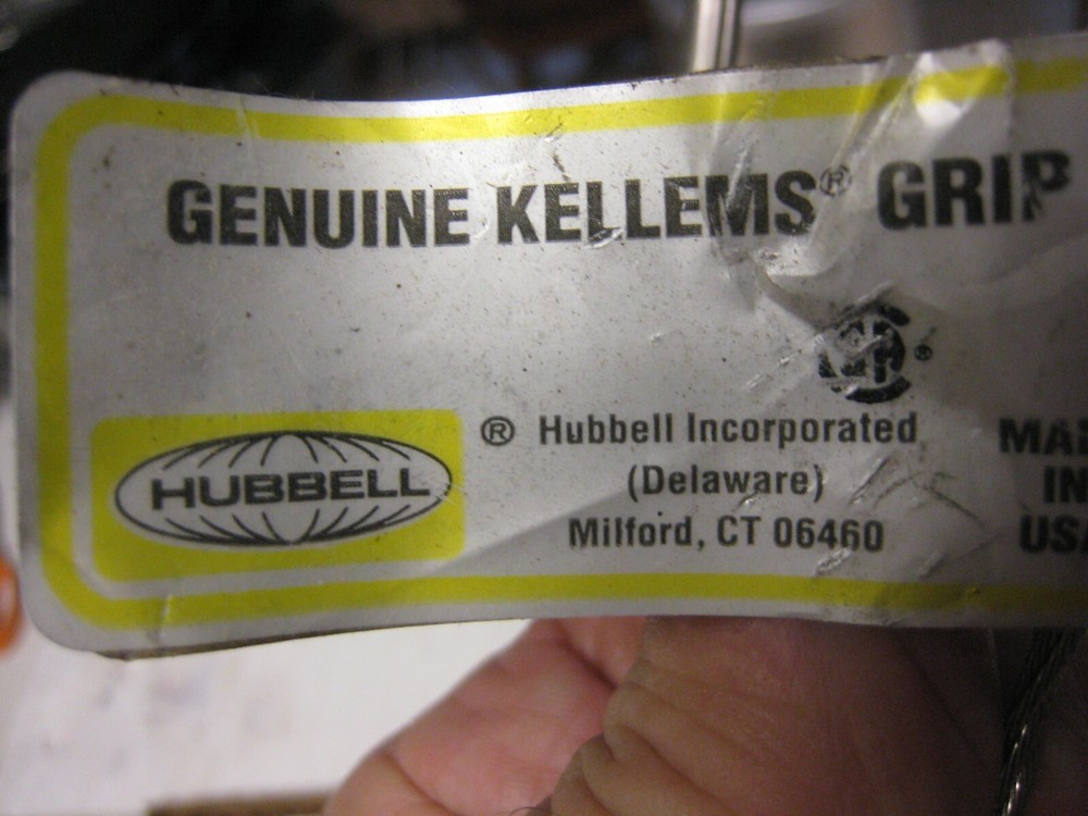 HUBBELL KELLEMS GRIP CABLE SUPPORT .500" - .620" 02401037 used