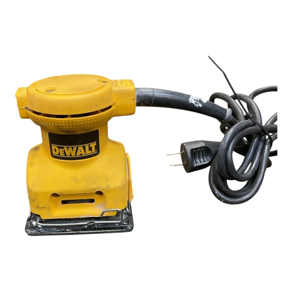 DEWALT DW411 SANDER WITH CASE (MP3071014)