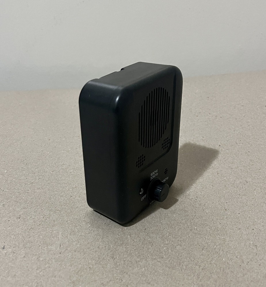 Anti Barking Device, 3 Adjustable Sensitivity and Frequency Levels