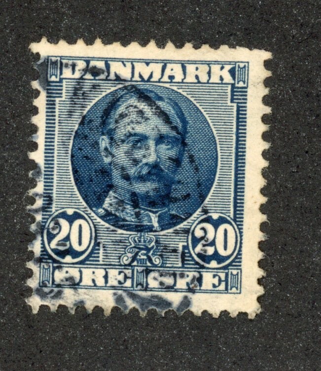 Denmark   66 U 1904 20o blue
