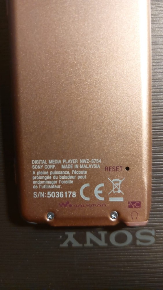 walkman MP3 NWZ - S754