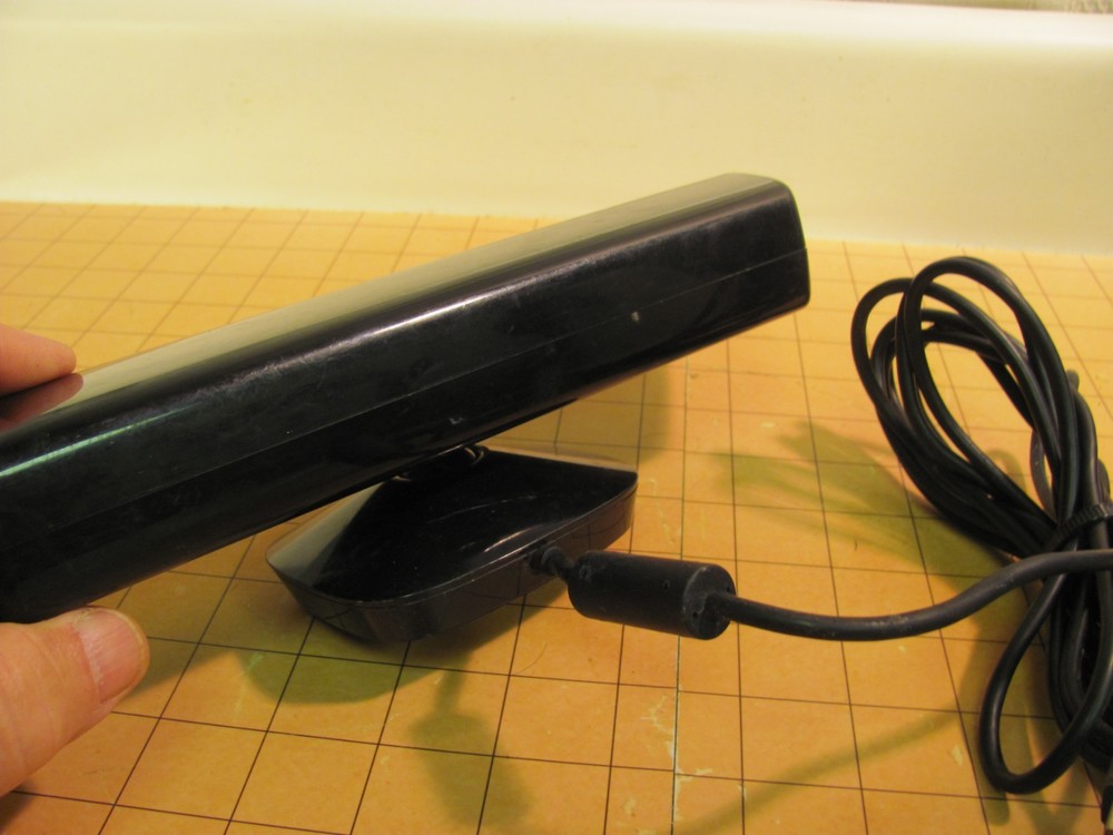 Microsoft 1414 Xbox 360 Kinect Sensor Bar Only - Black