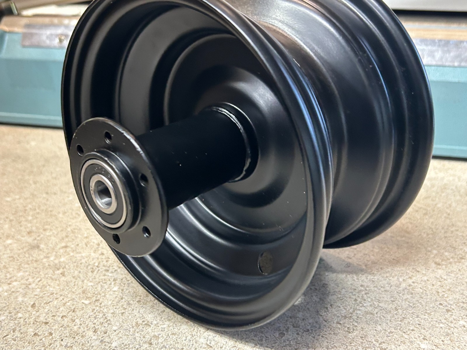 (BLEM) Mega Moto/Motovox Mini Bike Wheel 6 Inch Dual Flange. READ Description