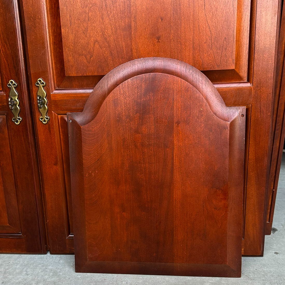 Thomasville Broyhill Cherrywood Entertainment Center Cabinet USA Original Owners