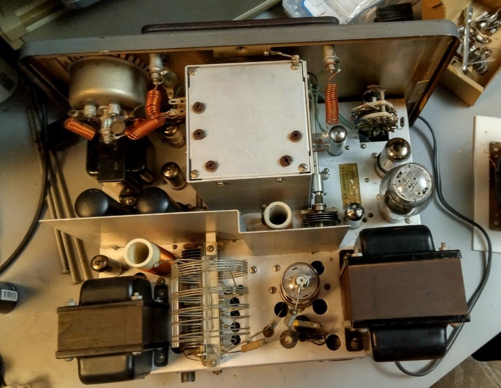 JOHNSON VIKING RANGER TRANSMITTER - FULLY FUNCTIONAL - SN:60853